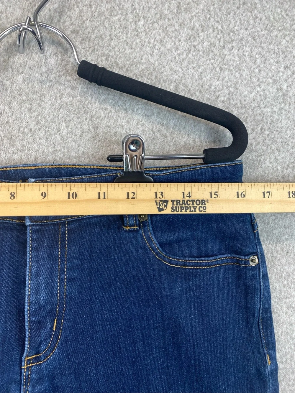 Michael Kors Women's Skinny Jeans  Size 6 Dark Wash Stretchy Basics